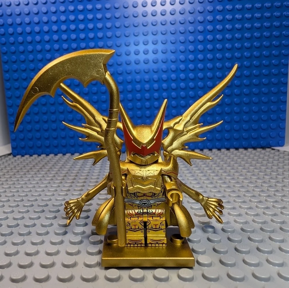 Batman- Gold Hellbat Minifigure Arkham Asylum Action Figure Building Block Toy